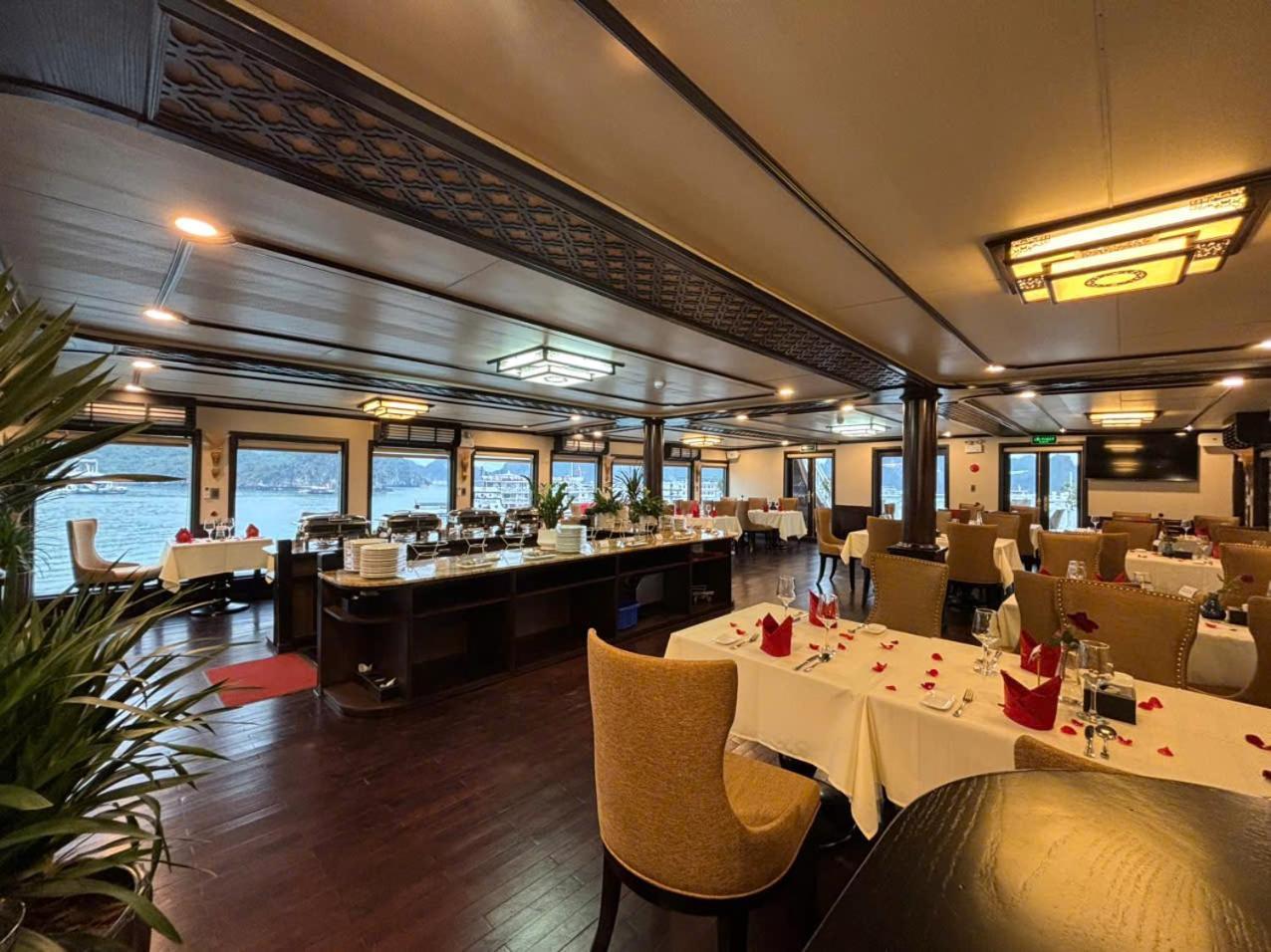 Arcady Boutique Cruise Hotel Hạ Long-öböl Kültér fotó